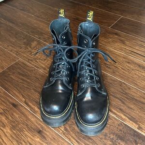 Dr. Martens Jadon III Platform Boots